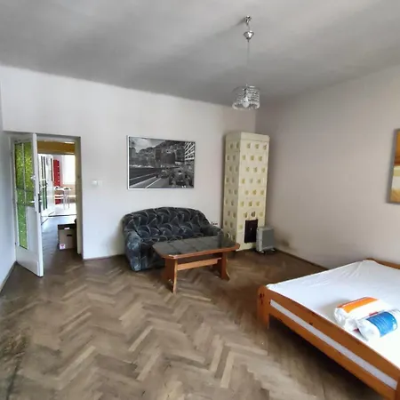 Retro Apartmentments Lobzowska Street Krakow Exterior photo