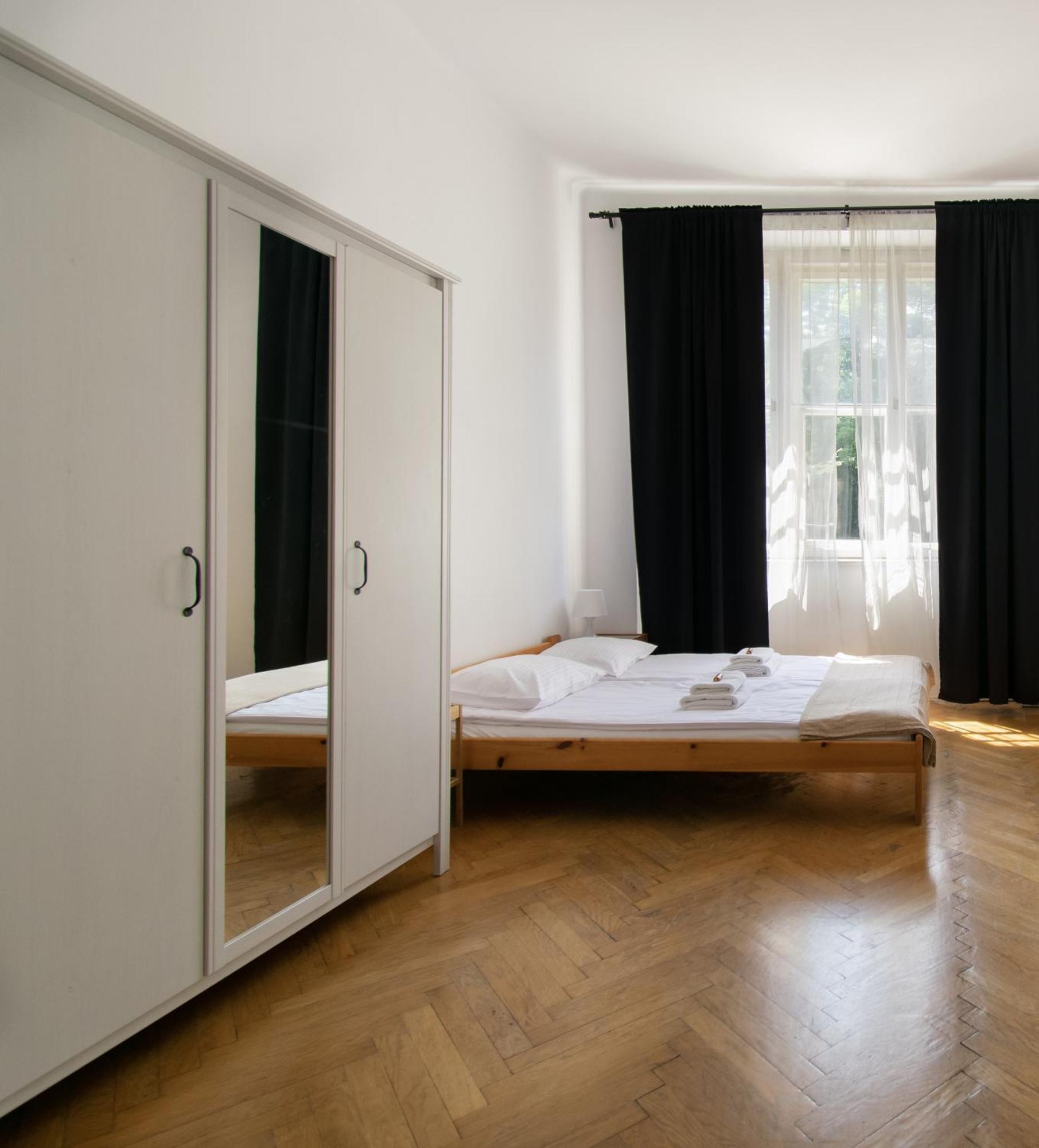Retro Apartmentments Lobzowska Street Appartamento