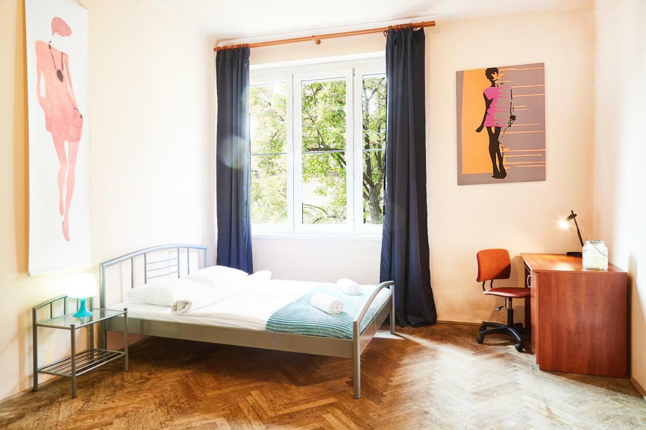 Retro Apartmentments Lobzowska Street Appartamento Cracovia